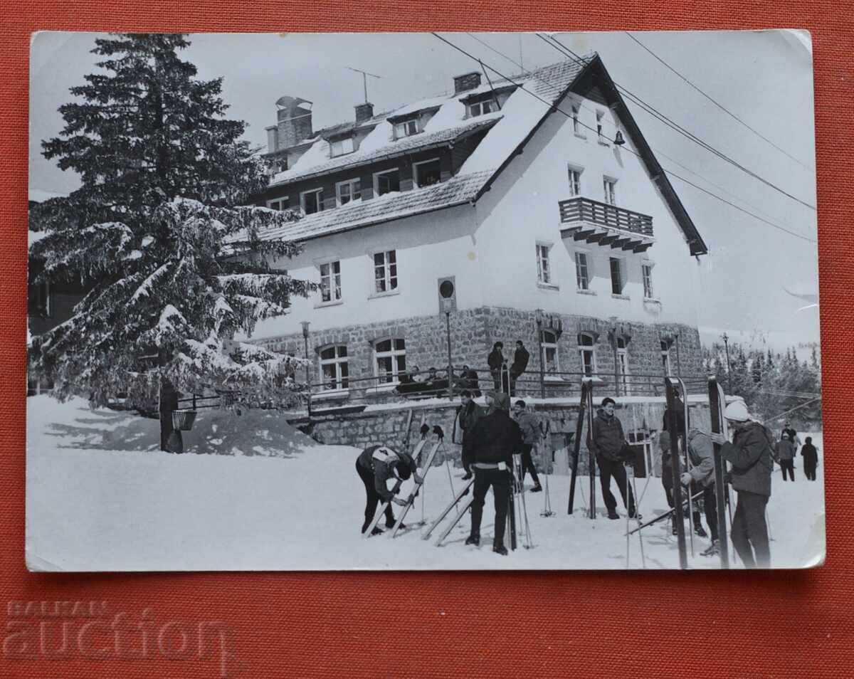 Βίτοσα - Καταφύγιο Αλέκο
