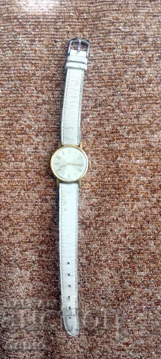 Γυναικείο επιχρυσωμένο ρολόι χειρός Luch - 6