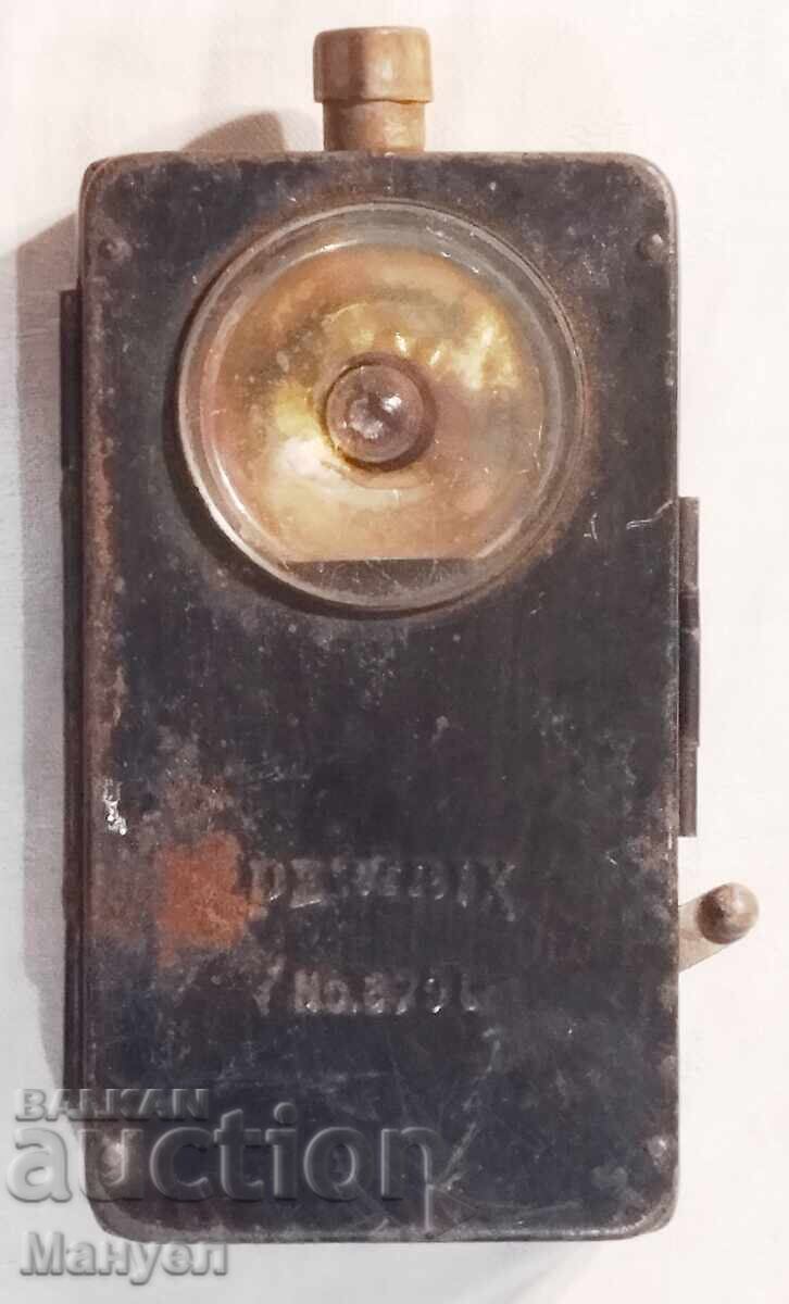 Lanternă tactică de comandant Wehrmacht Pertrix WWII cu preț € 24.90 | 48.70 BGN