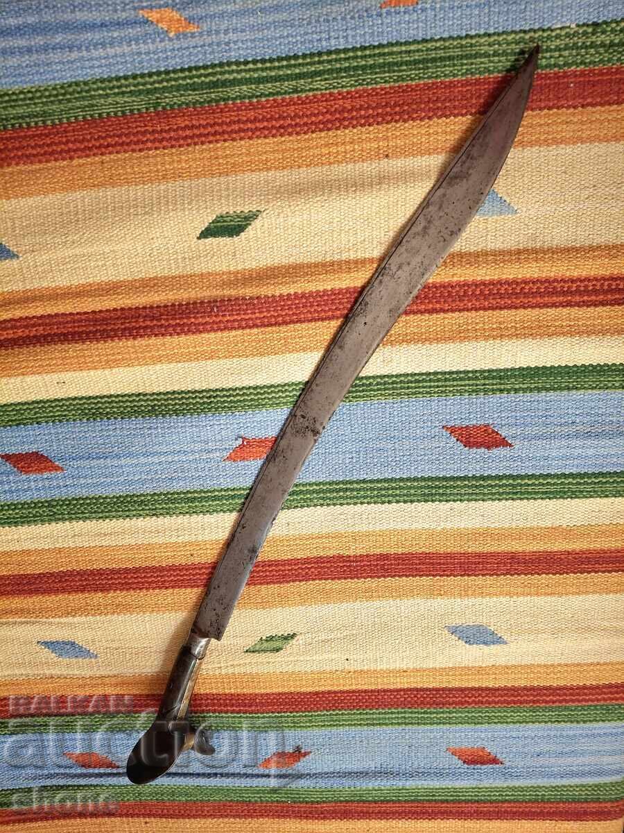 Доставка на Ятаган, острия, килидж, сабя, каракулак, шамшир.