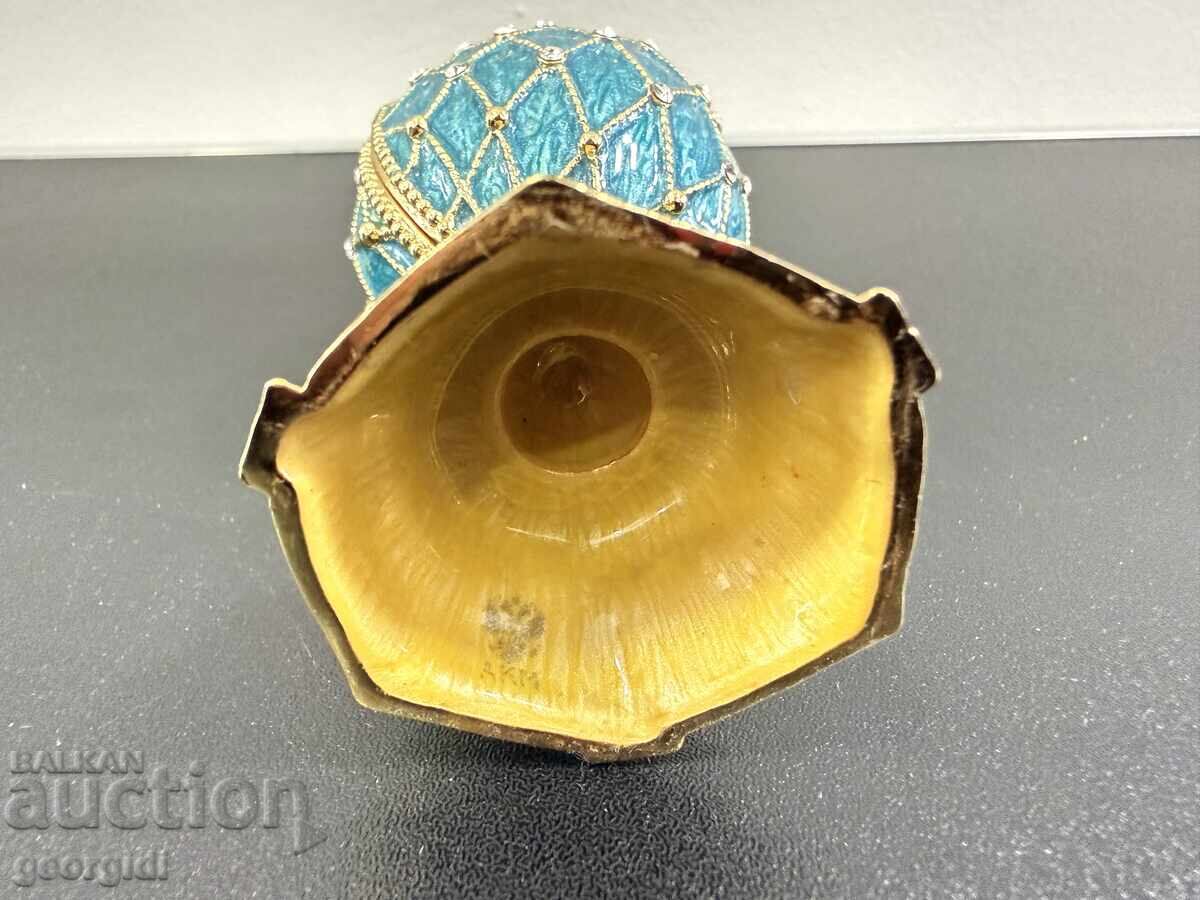 Cutie de bijuterii emailată tip "Fabergé". Nr. 8132 - 5