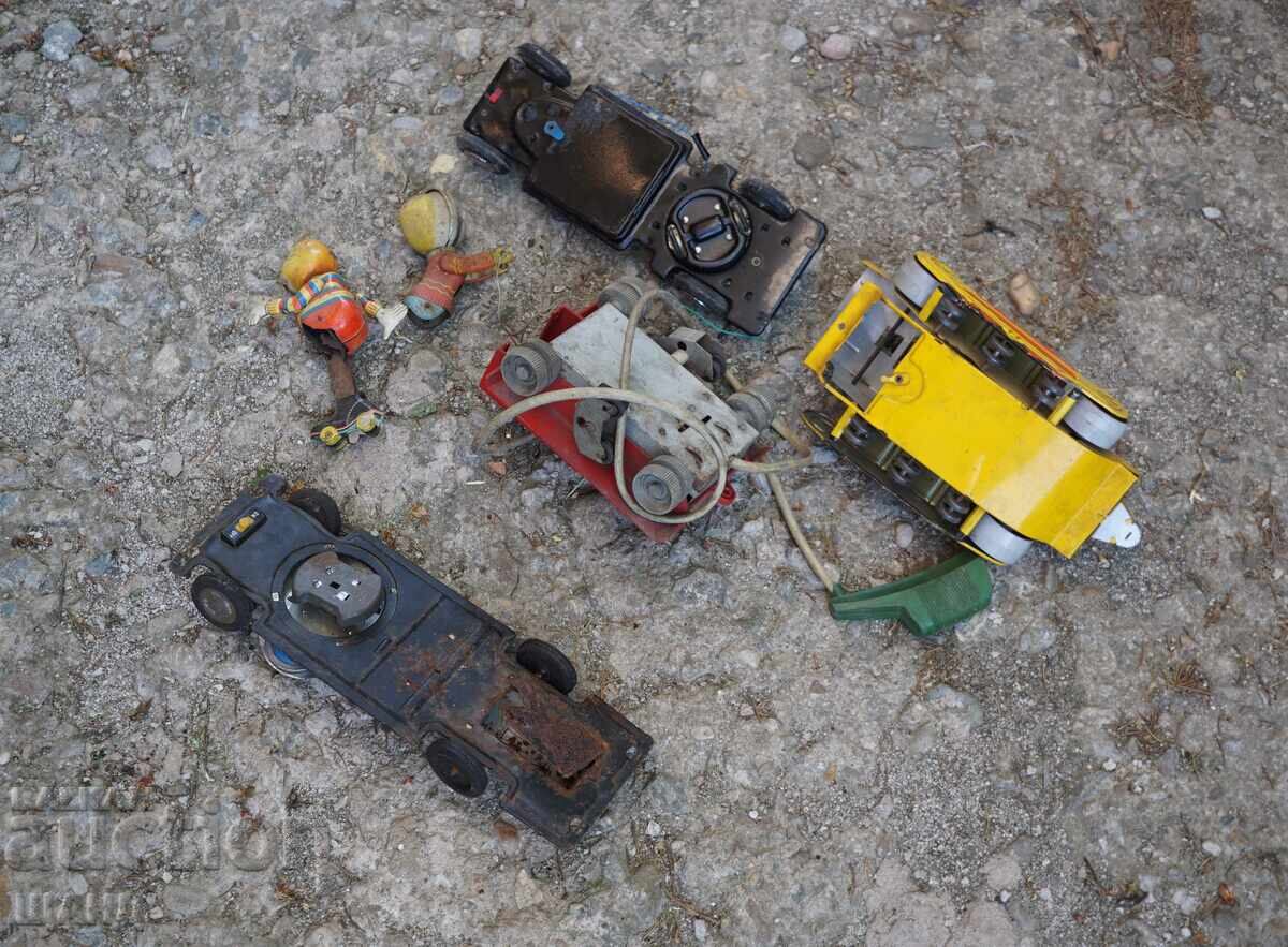 Лот стари метални играчки за части ,автобус,трактори - 5