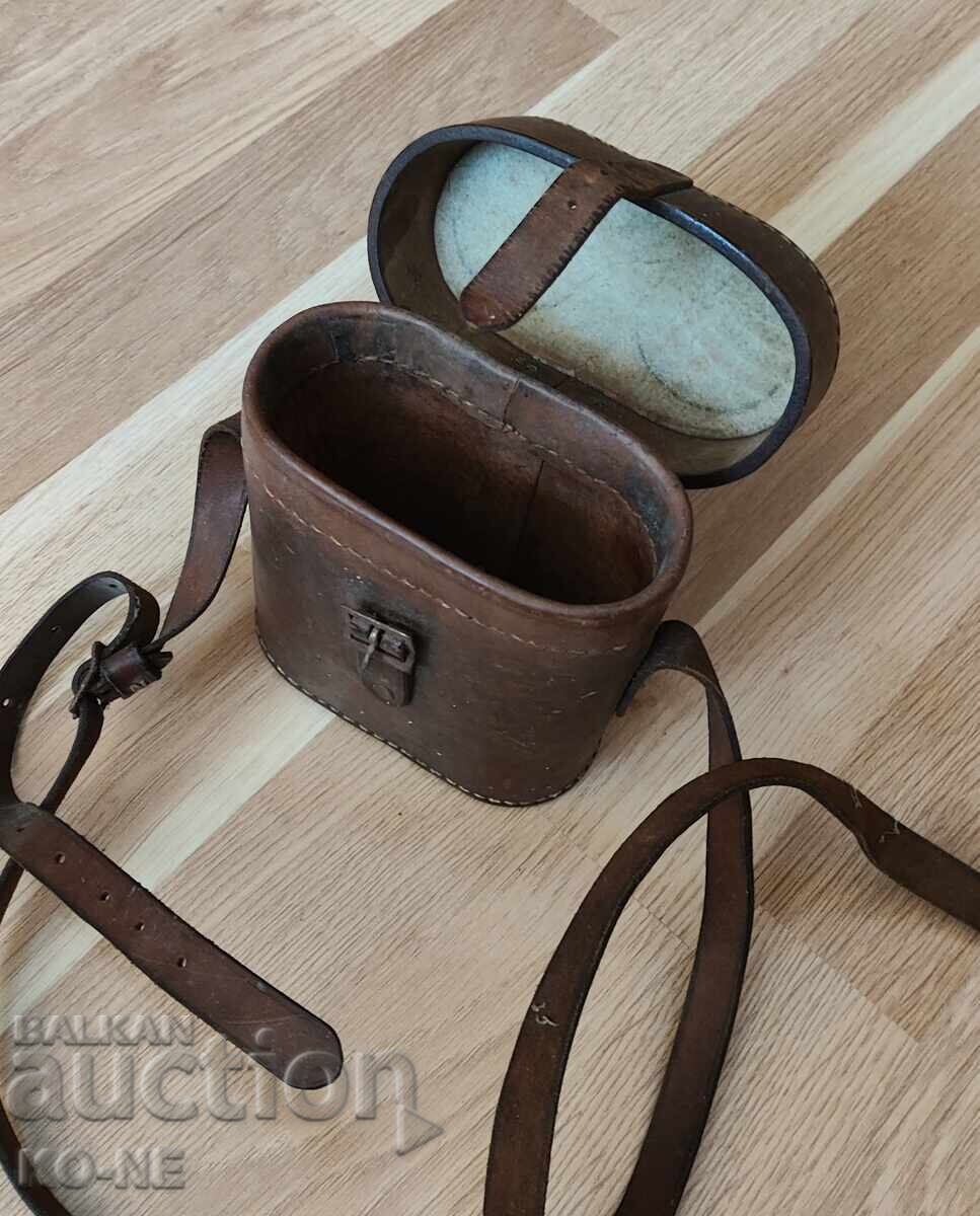 Παράδοση Παλιά δερμάτινη θήκη