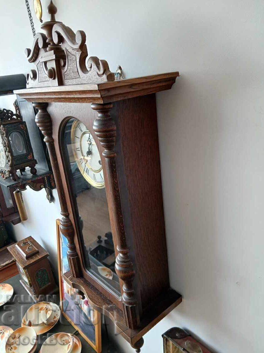 Licitație Ceas de perete german vintage – stil antic clasic