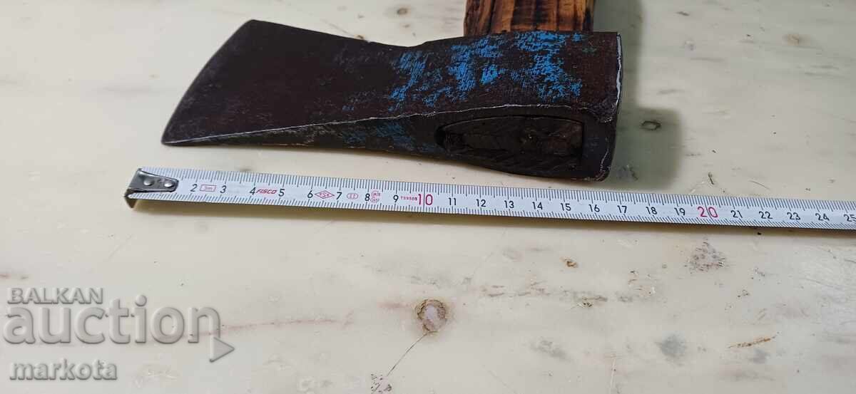 Delivery of Rare Swiss axe - "Steinemann" - Switzerland - B.Z.Ts
