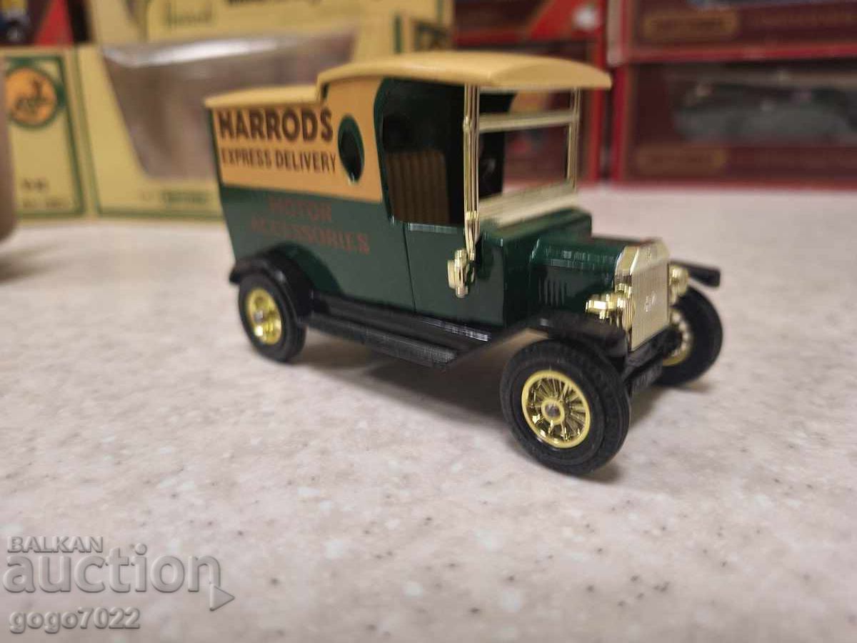 Livrarea MODELE MATCHBOX YESTERYEAR ANGLIA