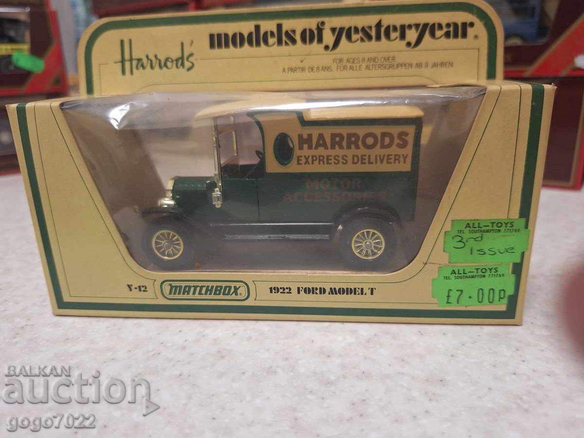 MODELE MATCHBOX YESTERYEAR ANGLIA