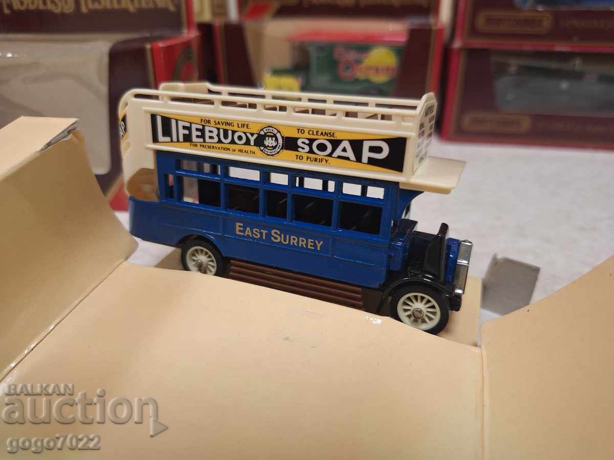 Livrarea MODELE MATCHBOX YESTERYEAR ANGLIA