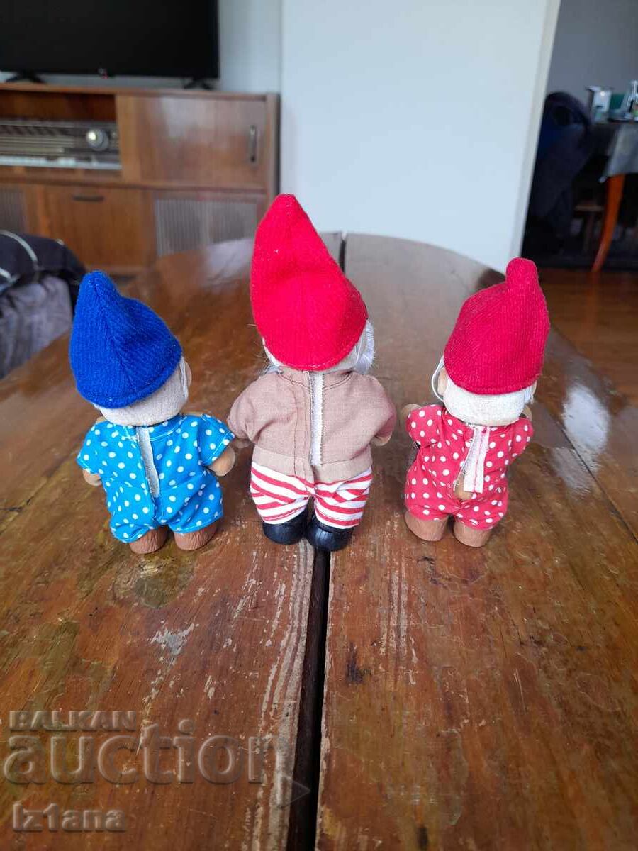 Old dwarf dolls with price € 75.00 | 146.69 BGN