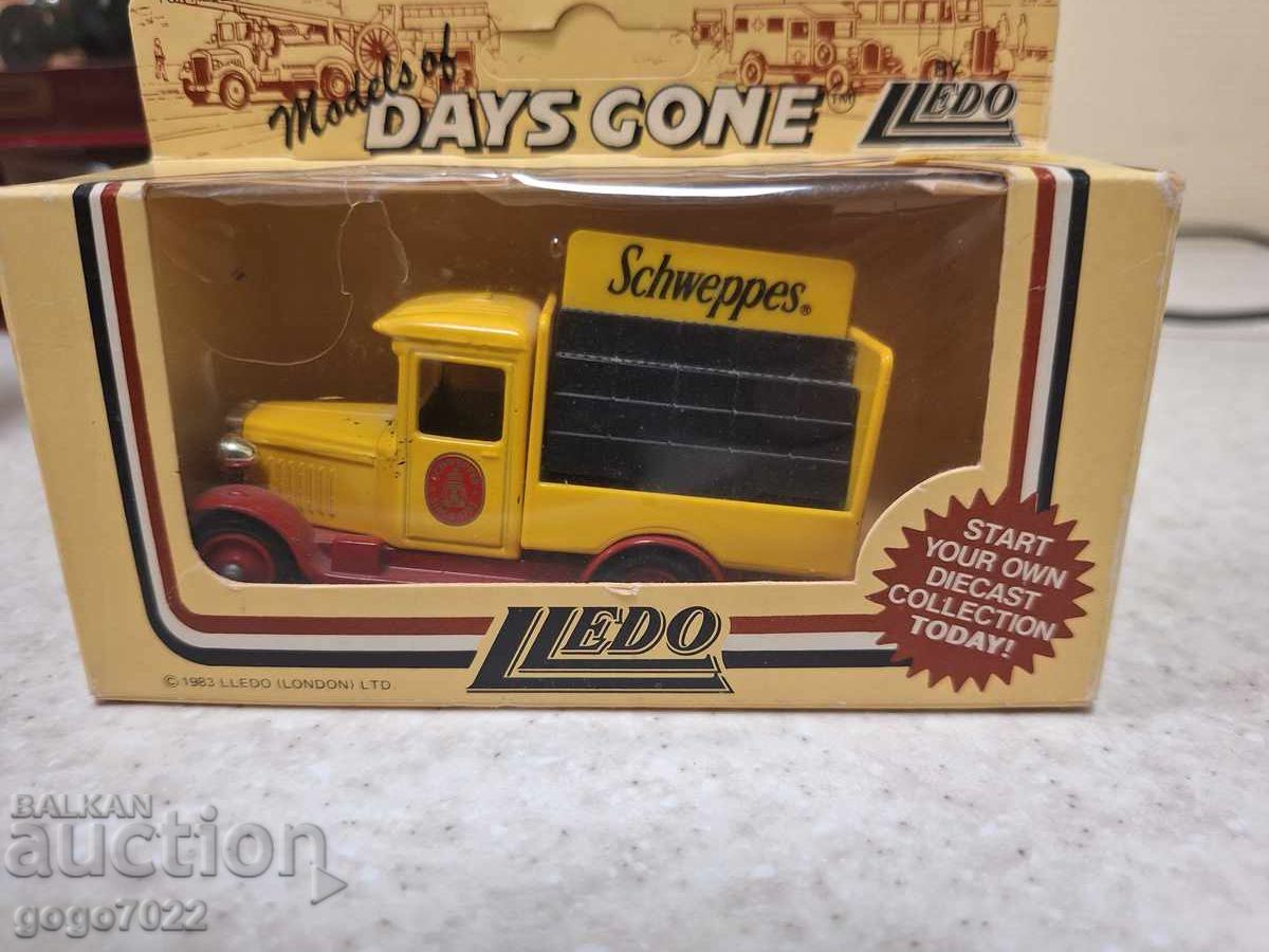 LLEDO ENGLAND Model Car