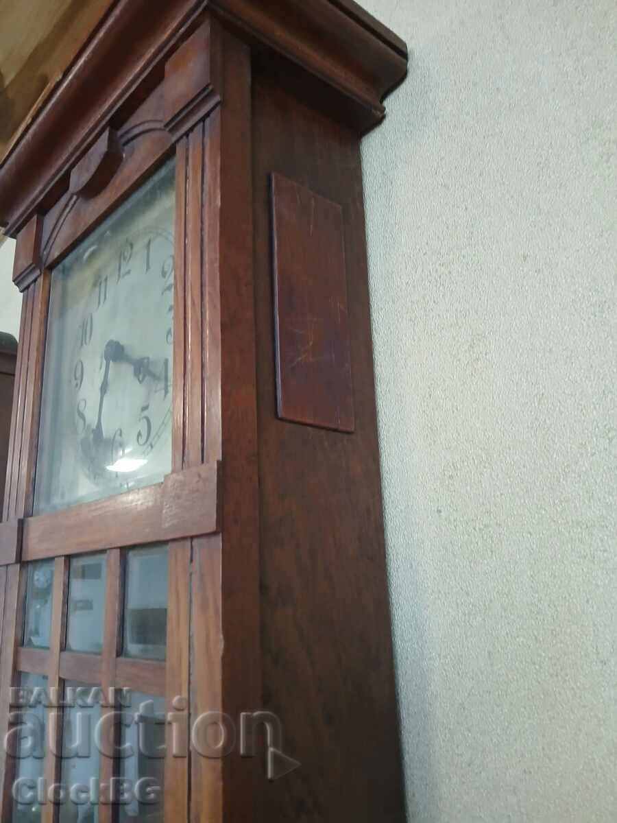 Licitație Ceas de perete german cu pendul (regulator)