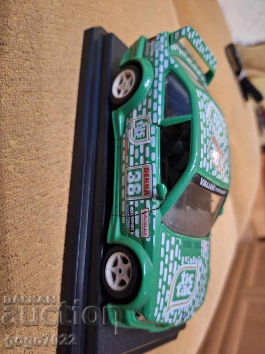 Аукцион BMW M 3  1993г Bburago Italy   1/24
