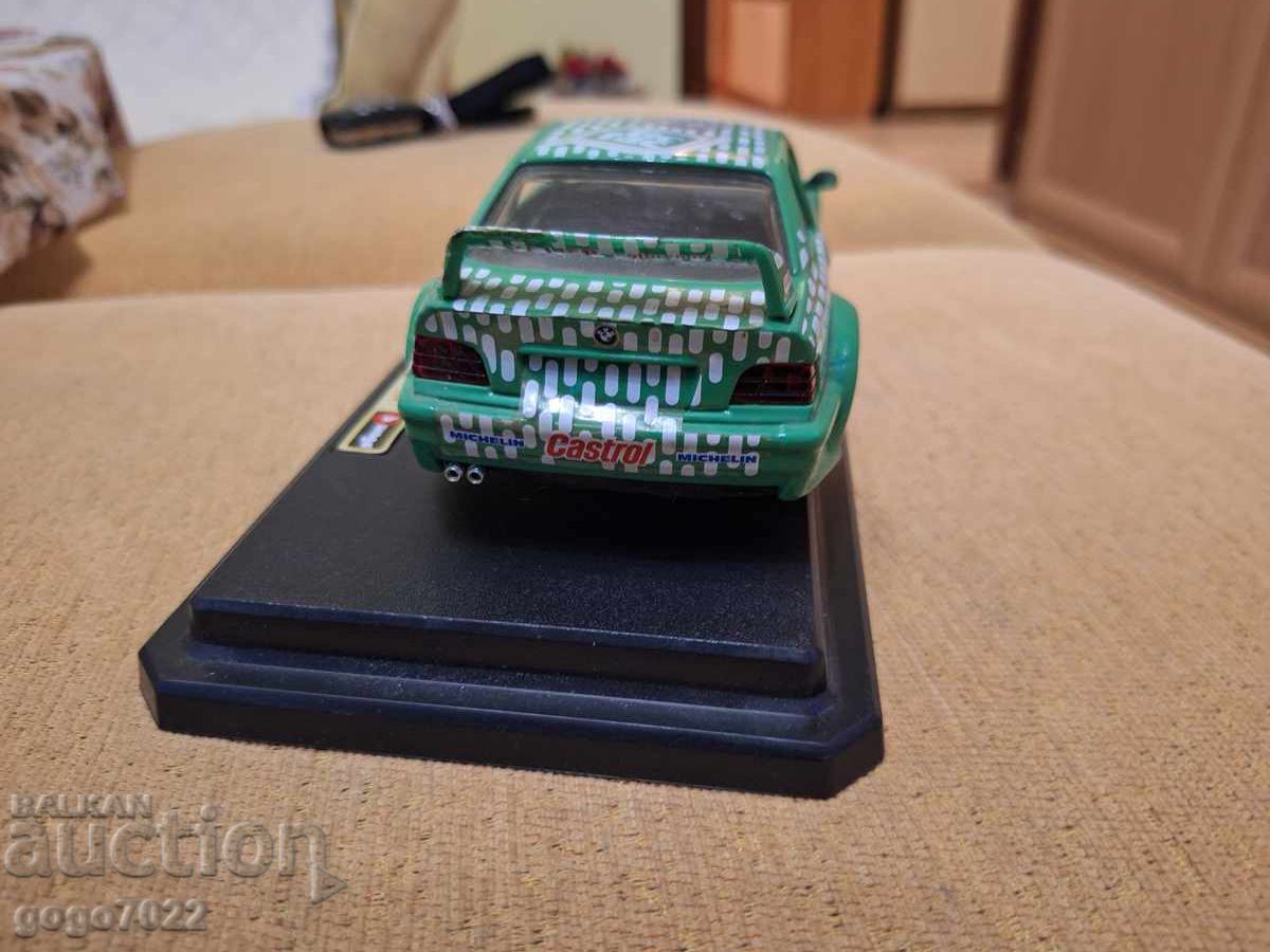 Доставка на BMW M 3  1993г Bburago Italy   1/24