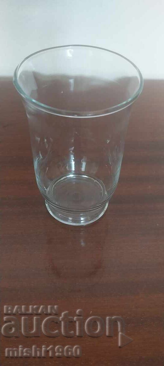 Vază de sticlă