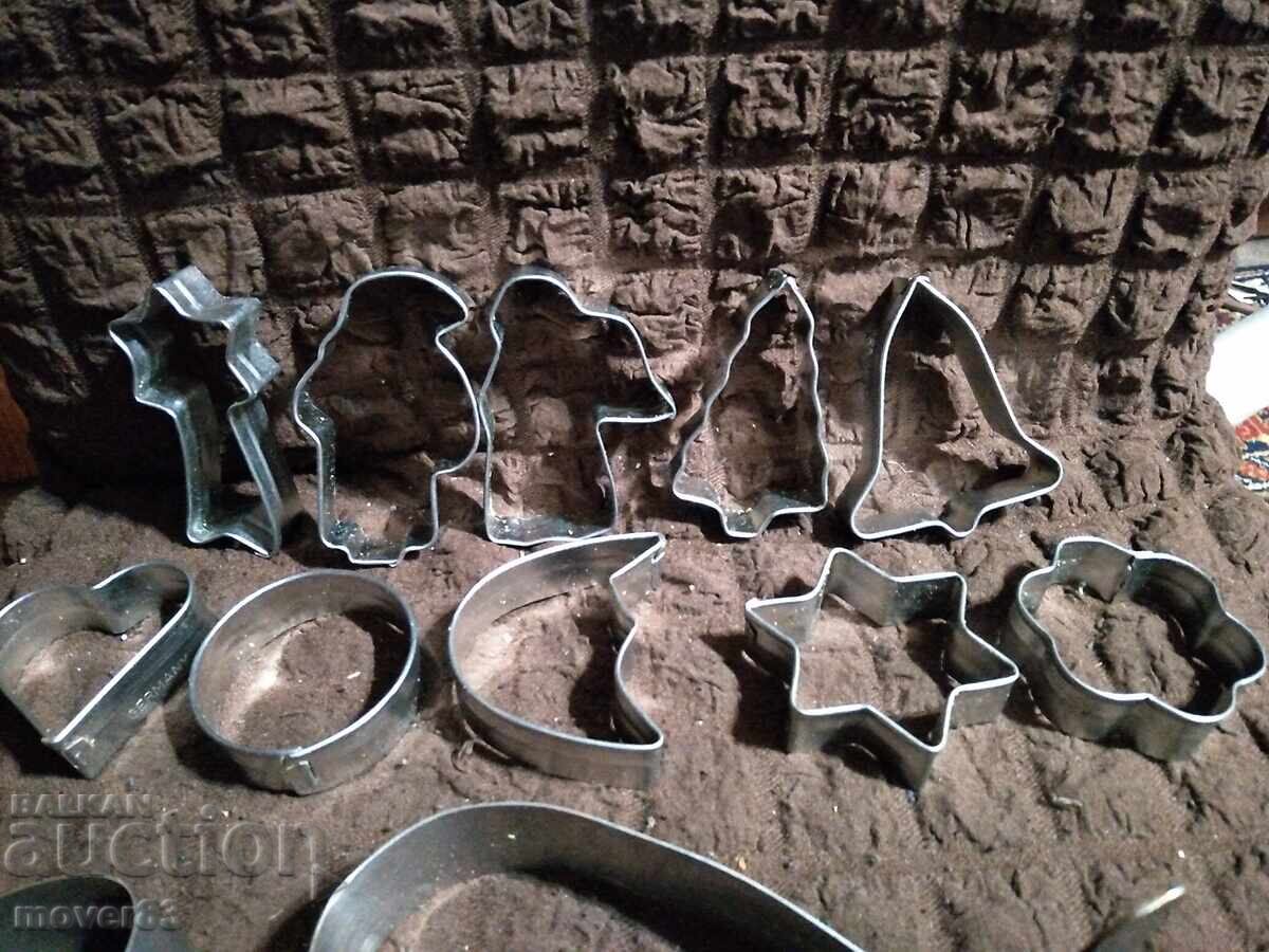 Forme metalice pentru biscuiți. Bulgaria și Germania cu preț € 0.99 | 1.94 BGN