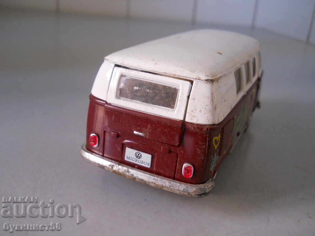 Доставка на Микробус "Kinsmart 1962 Volkswagen Classic Bus "