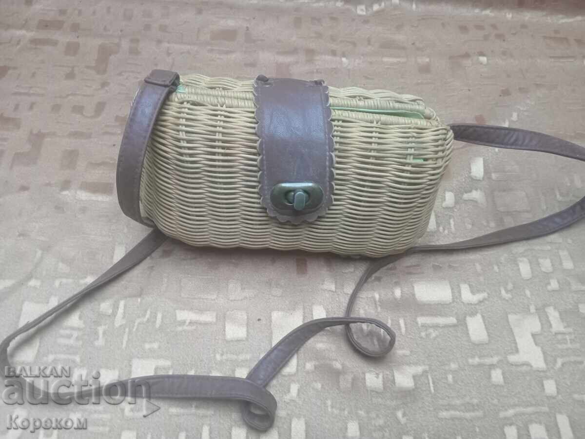 Geantă retro
