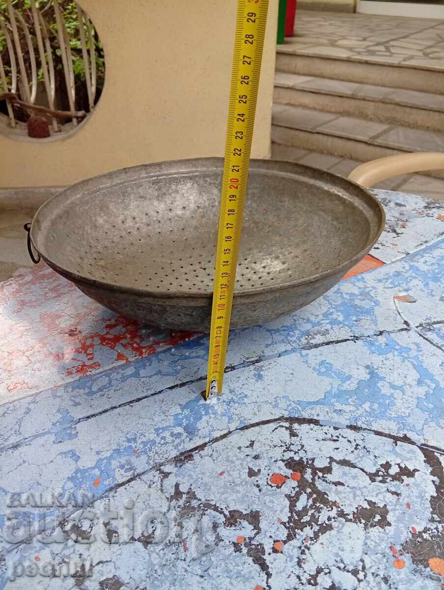 Δημοπρασία Παλιό χάλκινο σουρωτήρι