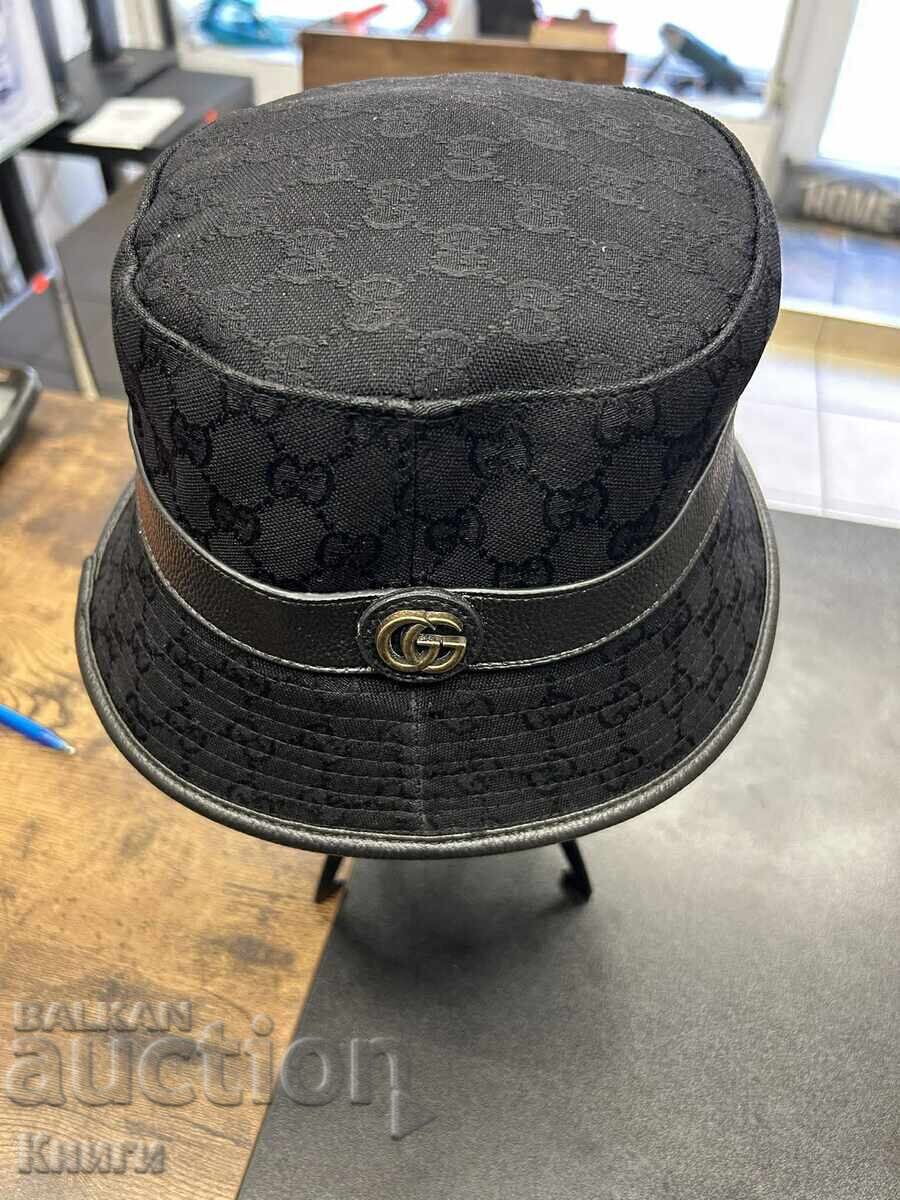 Παράδοση Καπέλο Gucci - καινούργιο