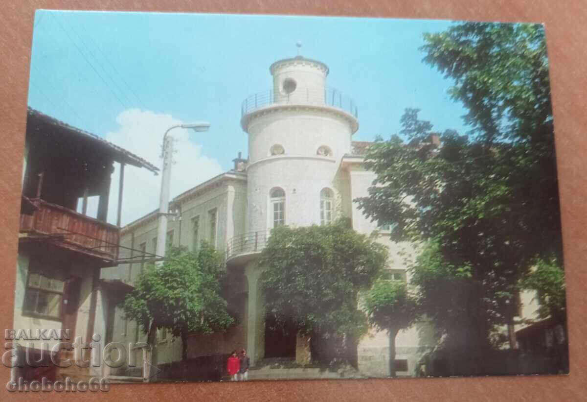 Κάρτα - Μπρατσίγκοβο, Δημοτικό Σχολείο "Βασίλ Λέφσκι"