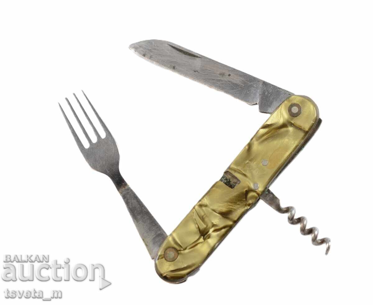 Delivery of 3-tool pocket knife