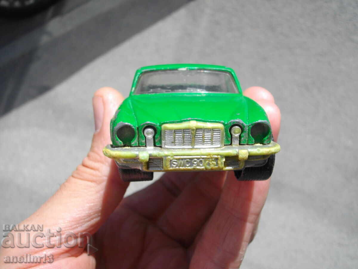 Licitație MATCHBOX BULGARIA JAGUAR XJ 12 MACHBOKS