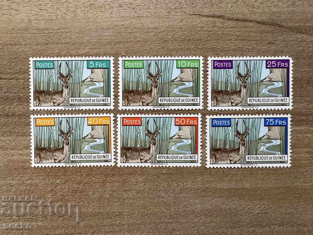 Guinea - Hunting Animals (1961) MNH, note on 1 denomination