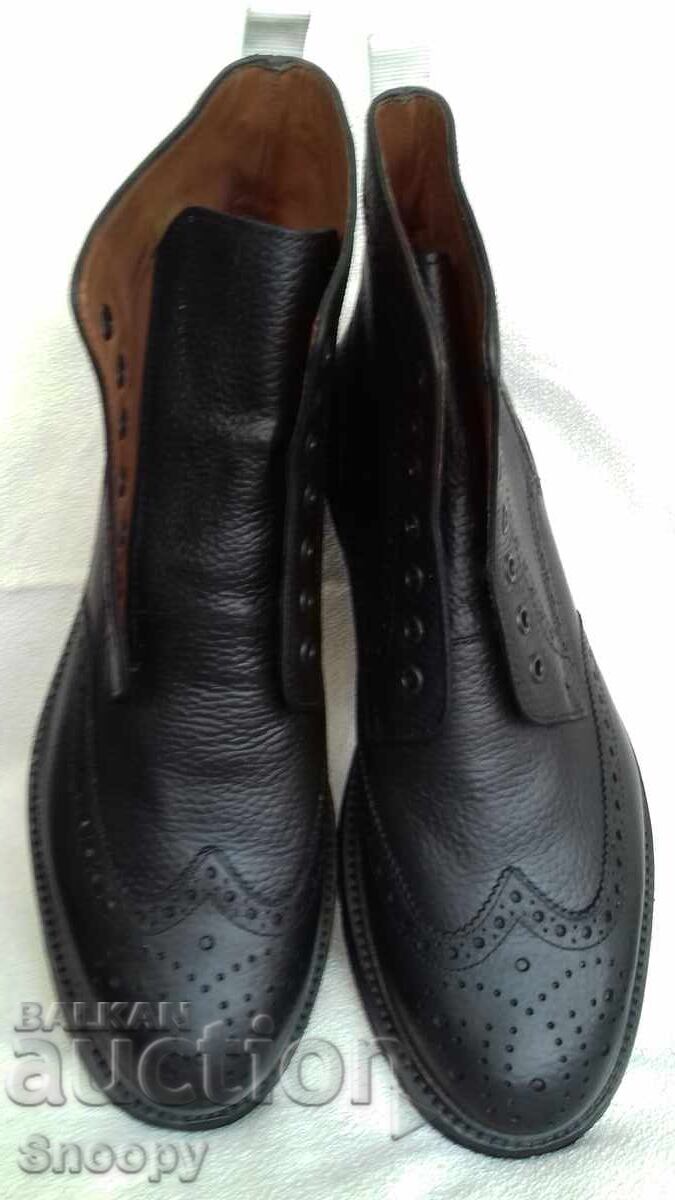 Ghete bărbătești din piele SIOUX nr. 44,5 EU cu preț € 128.00 | 250.35 BGN