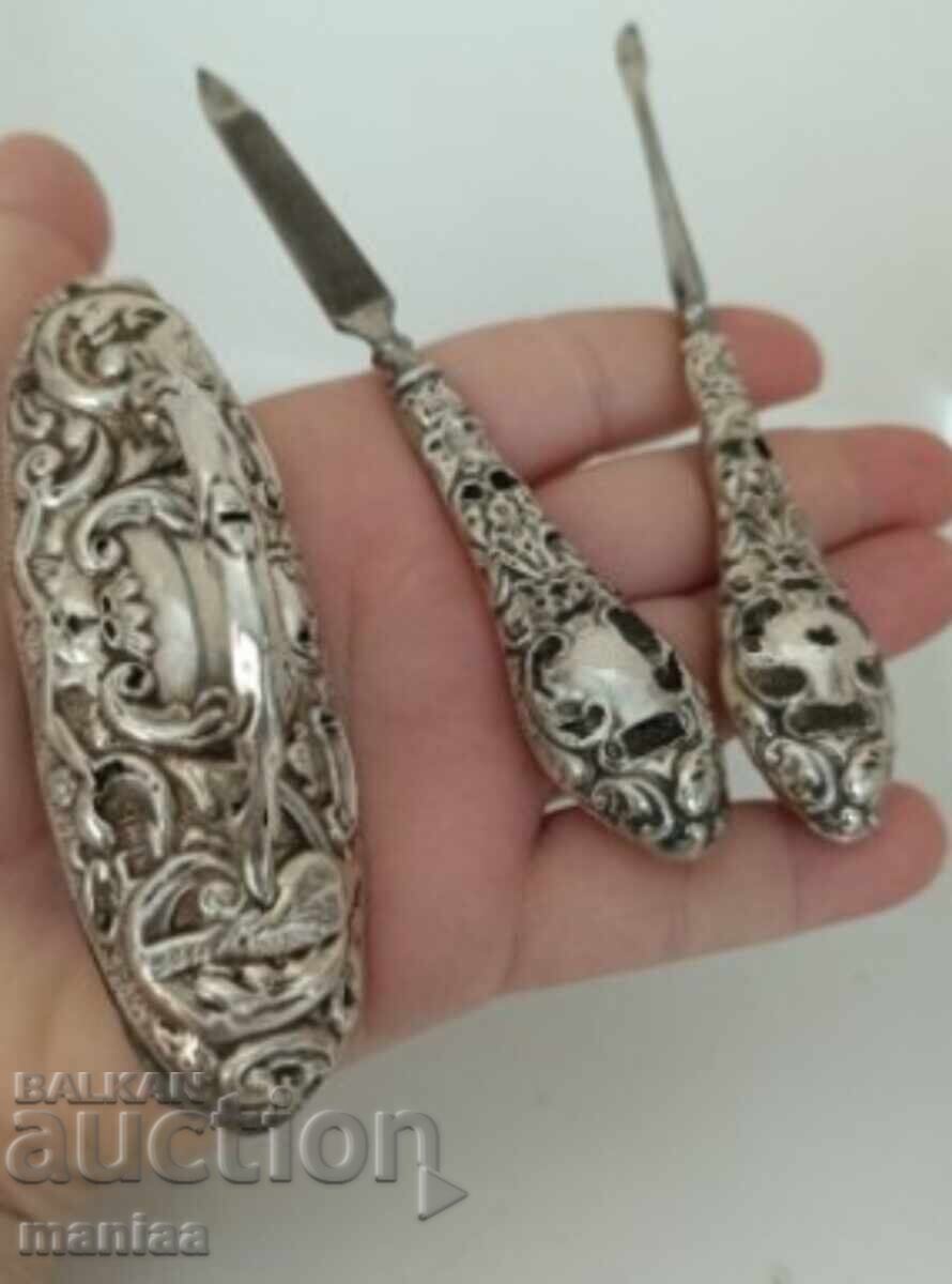 Set de unghii vechi englezesc argintiu