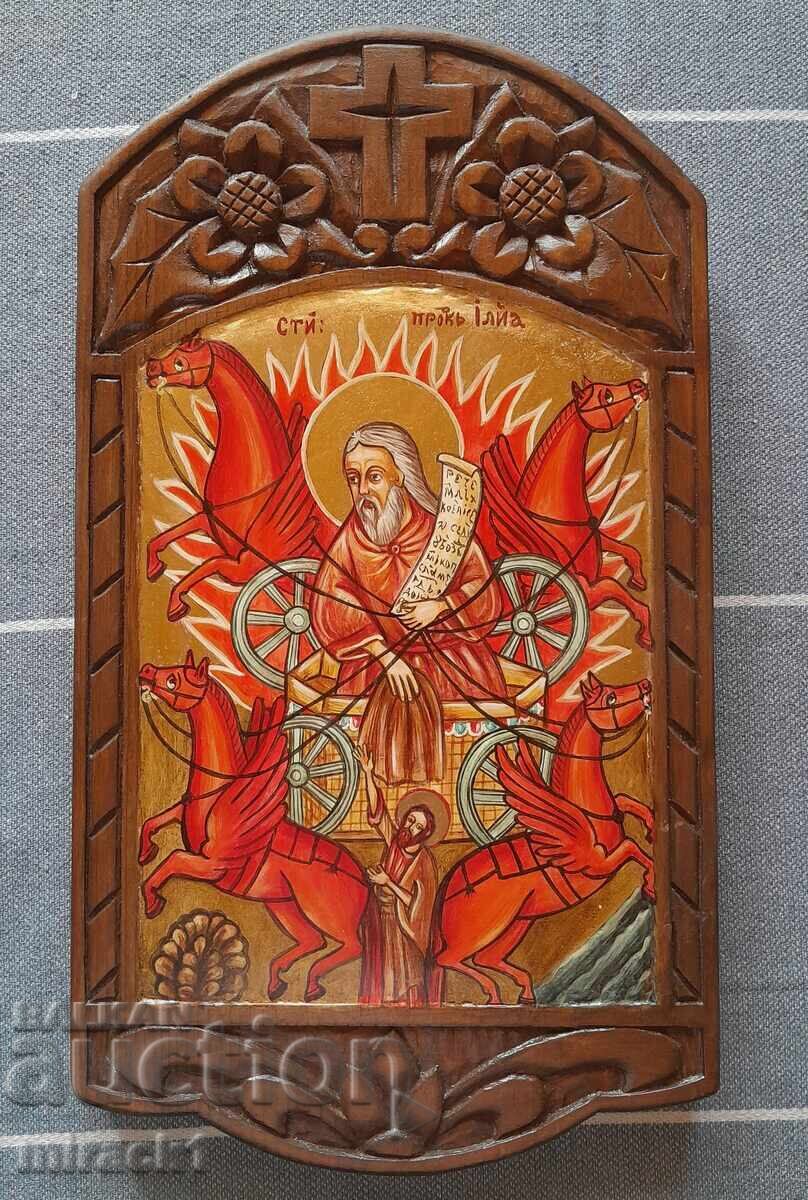 Icoană pictată în ramă sculptată în lemn
