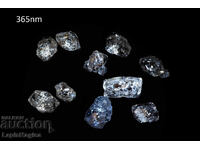 Παρτίδα 10 τεμ. κρύσταλλοι πετρελαϊκού χαλαζία 28.6ct φθορίζοντες