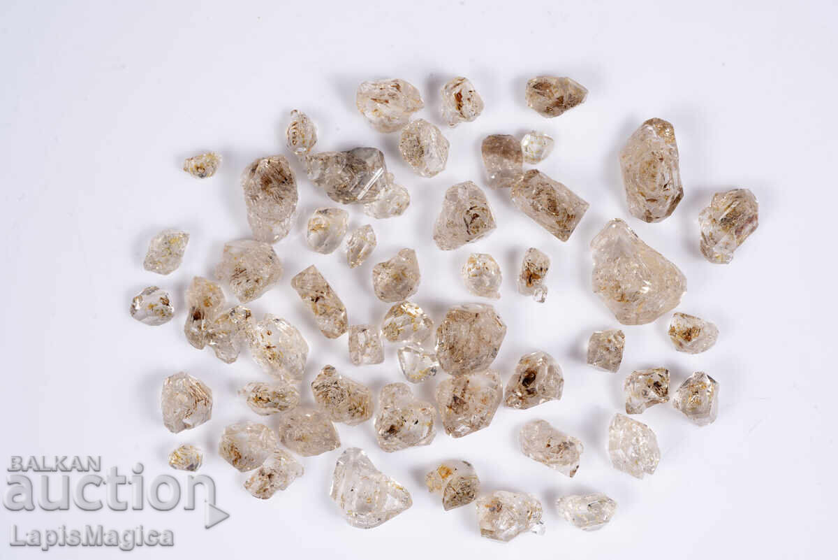 Παρτίδα 50 τεμάχια κρύσταλλοι χαλαζία πετρελαίου 96ct φθορίζοντες με τιμή € 27.00 | 52.81 BGN