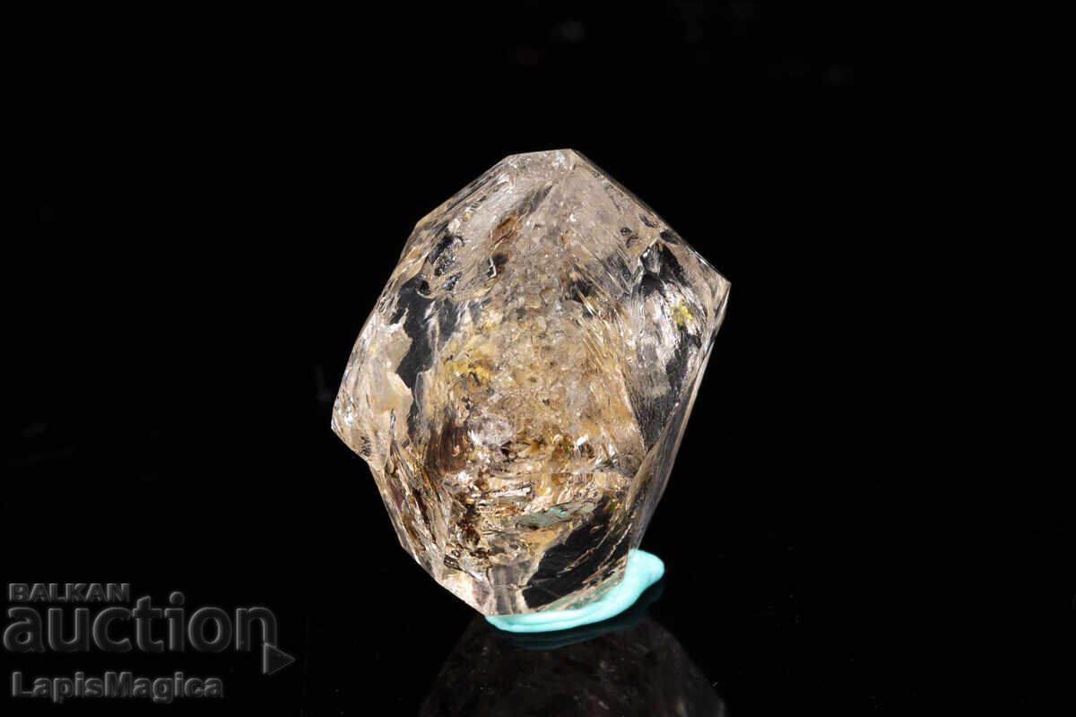 Κρύσταλλο χαλαζία πετρελαίου 8.7ct φθορίζον με τιμή € 4.50 | 8.80 BGN