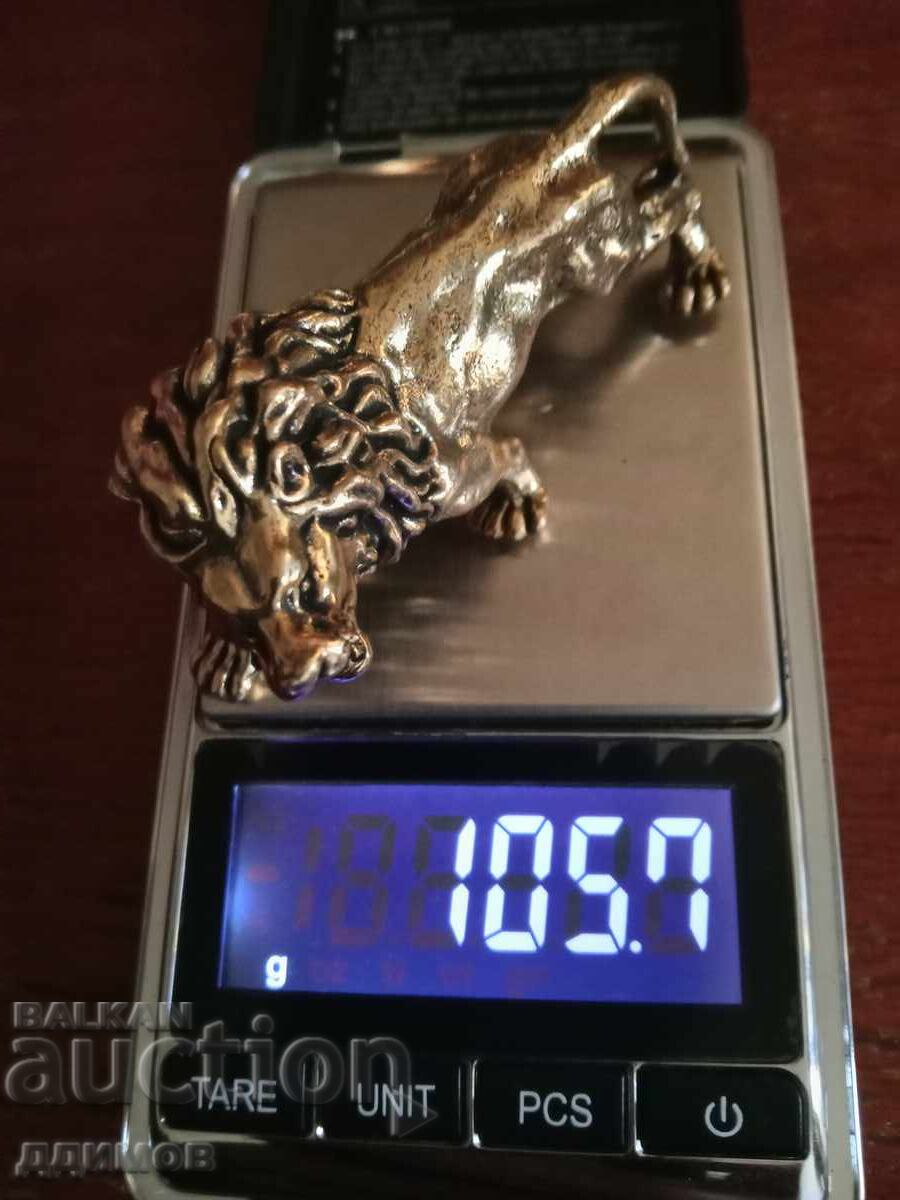Leu bronz - 7