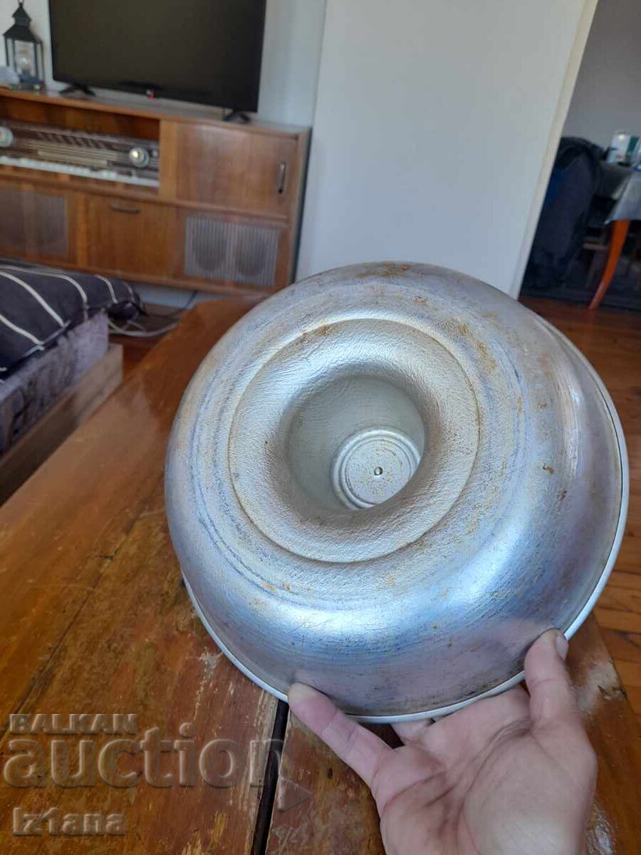 Tava veche de aluminiu pentru tort - 5 Tava veche de aluminiu pentru tort - 5