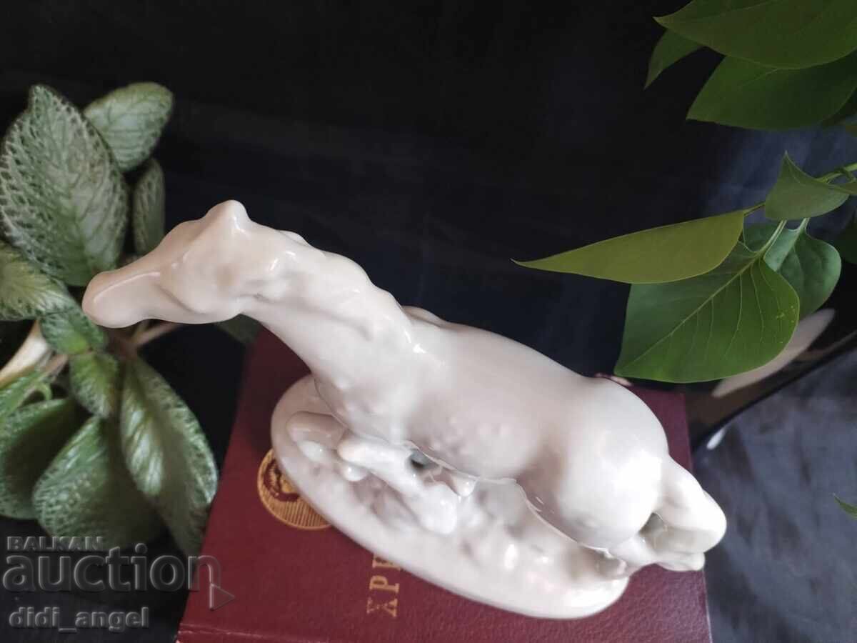 Statuetă - "Isis" - 5