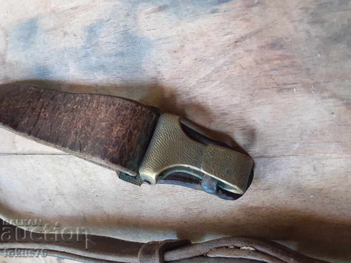 Delivery of Old leather shoulder strap belt