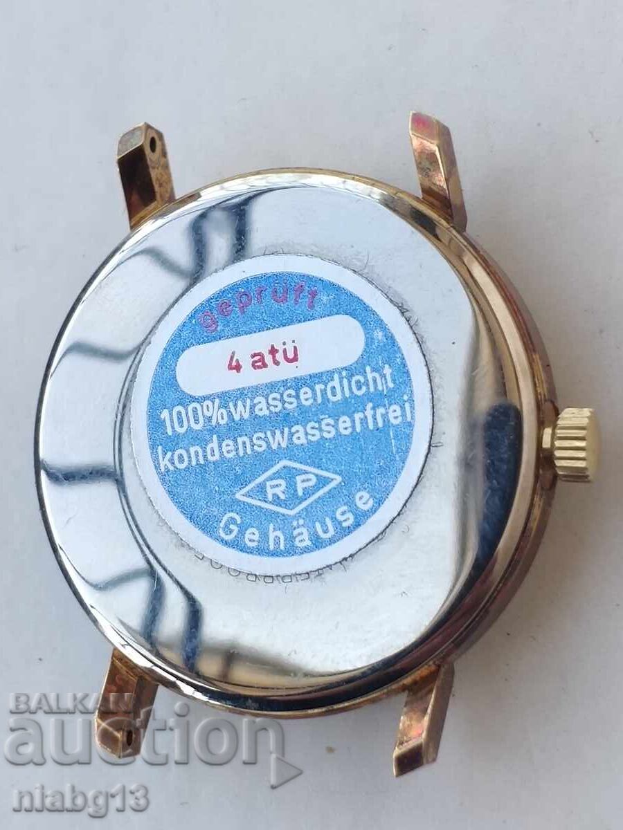 Licitație Porta cu autocolant