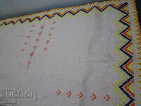 VECHE FAȚĂ DE MASĂ CU BRODERIE MANUALĂ (ȘEVIȚĂ)