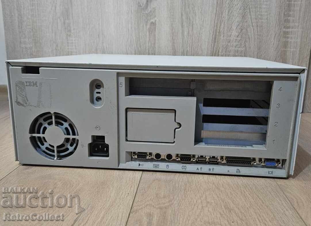 IBM PC Personal Computer 350 Intel Pentium 133 MHz processor - 5