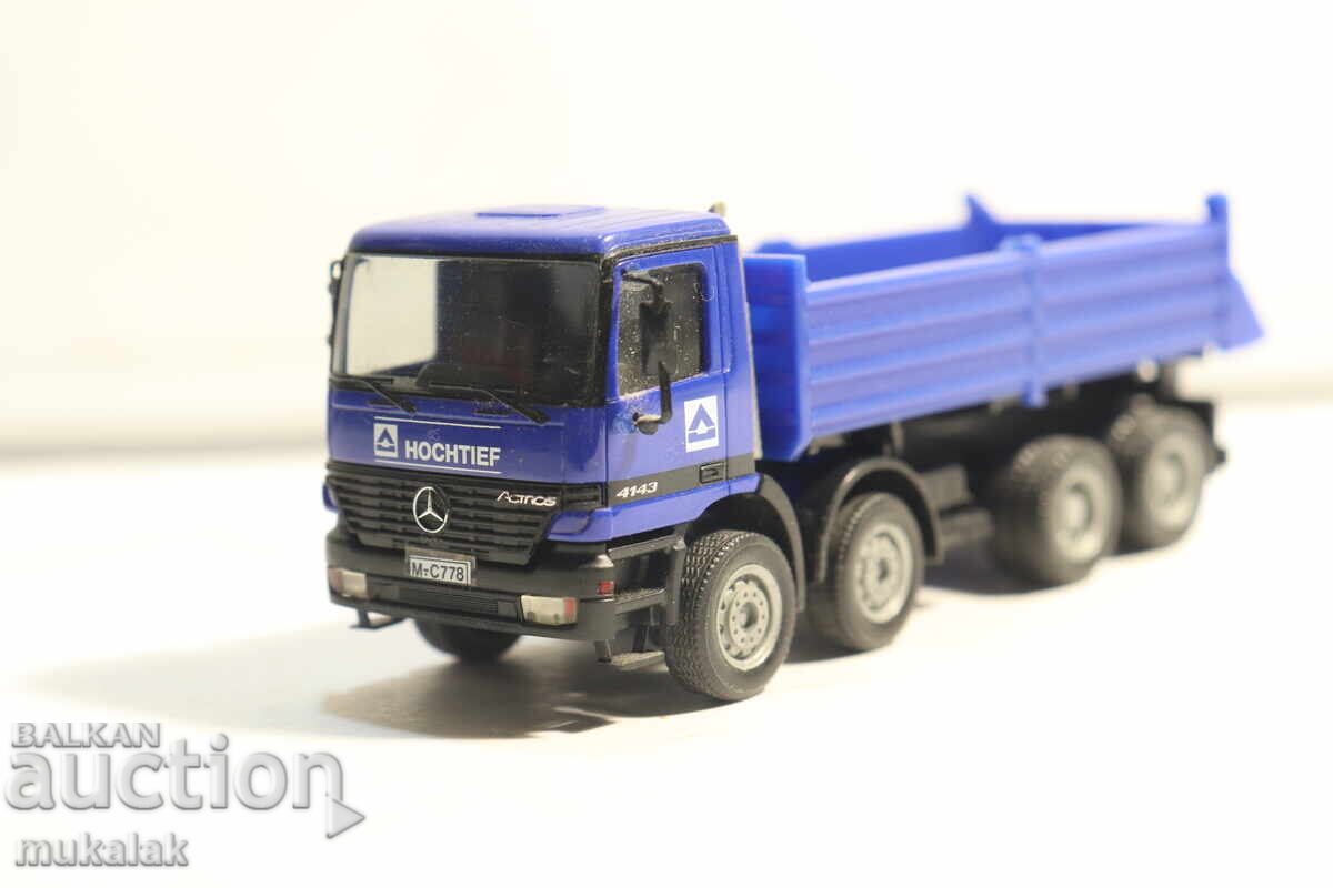 Licitație HERPA H0 1/87 MERCEDES ACTROS CAMION BASCULANTĂ MODEL