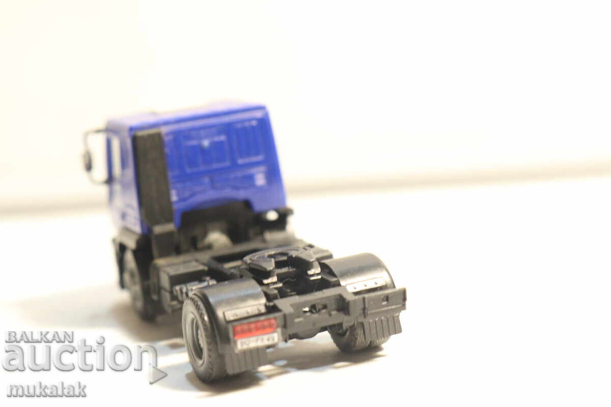 HERPA H0 1/87 IVECO CAP TRACTOR MODEL CAMION - 5