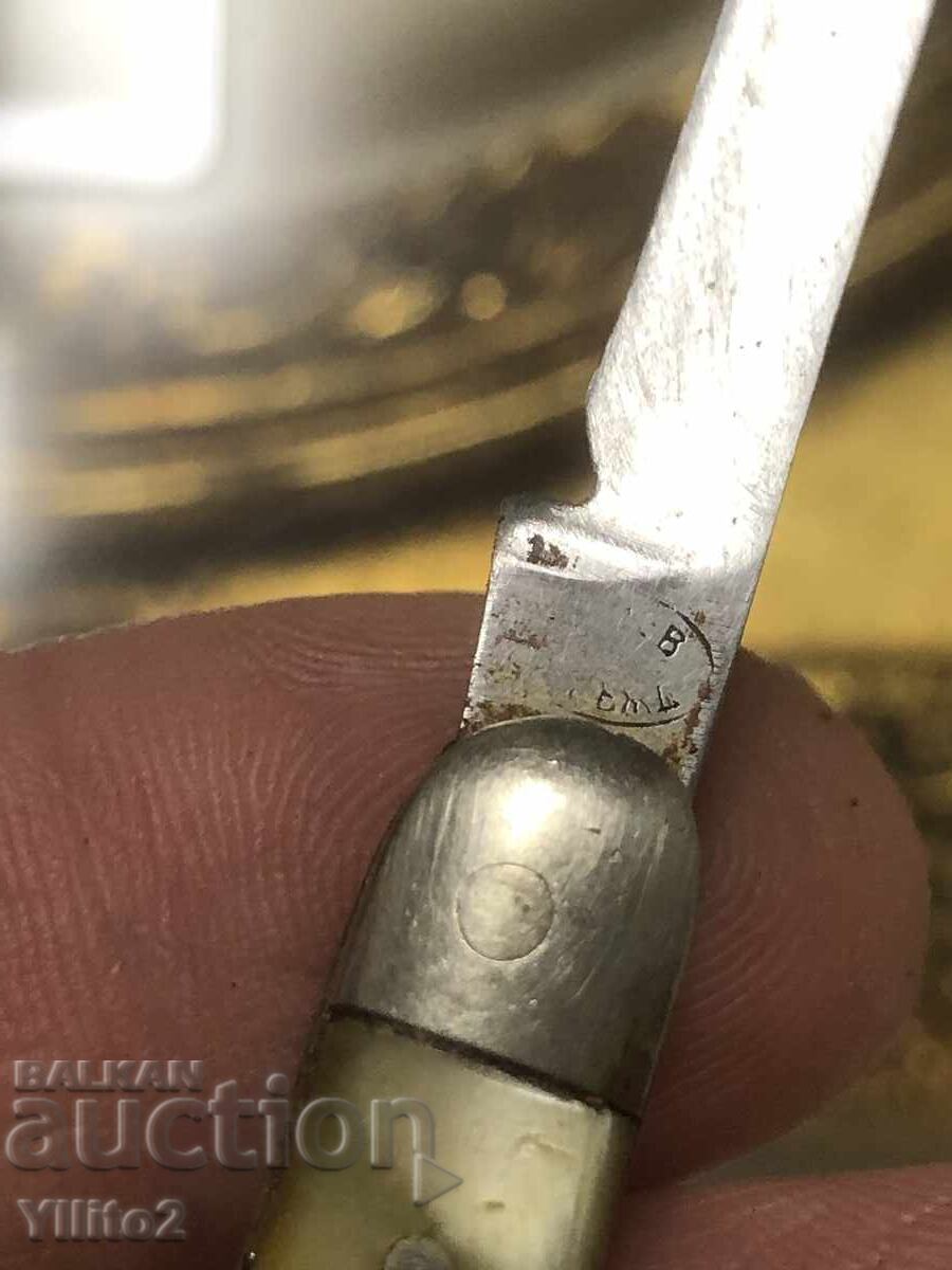 Licitație Cuțit de buzunar bulgar