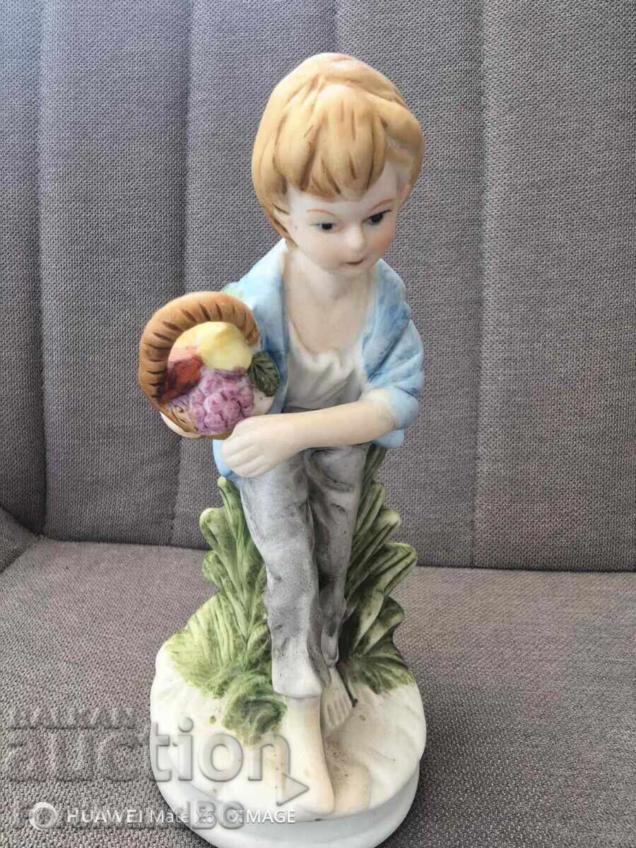 Licitație Figurine din porțelan