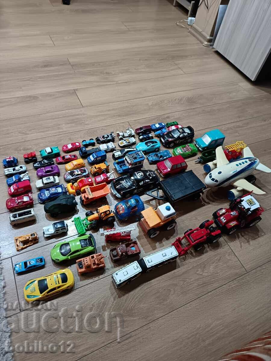 Lot de mașinuțe din plastic și metal - 6