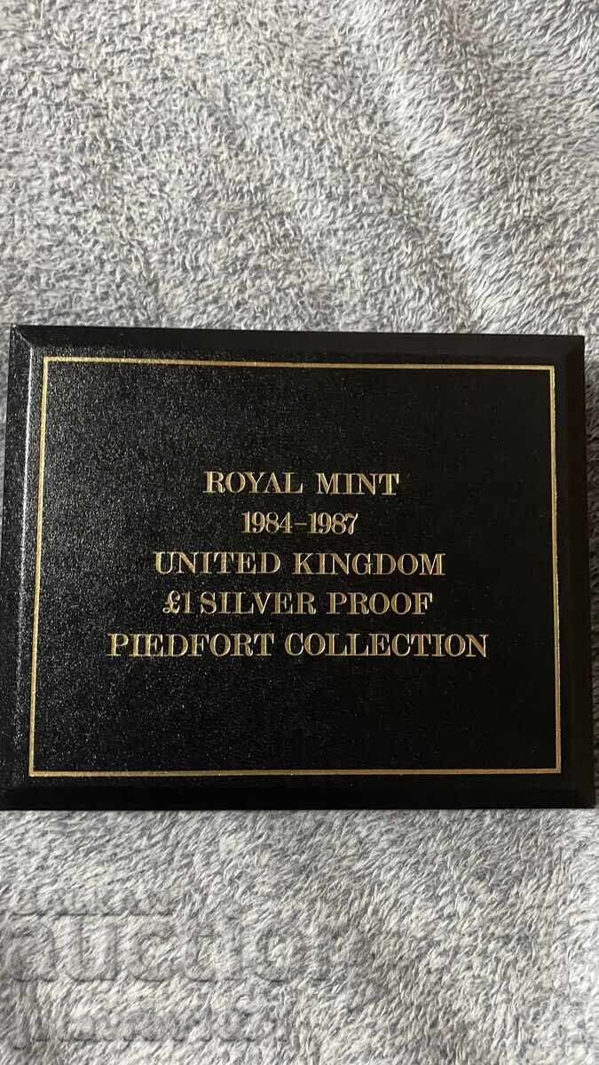 4-piece proof coin set with plaque with price € 350.00 | 684.54 BGN