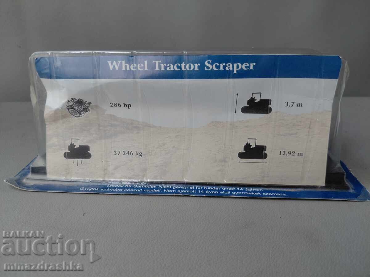 Макет на Wheel Tractor Scraper - 6