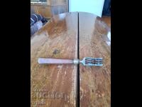 Ascuțitor de cuțite vechi, cuțite