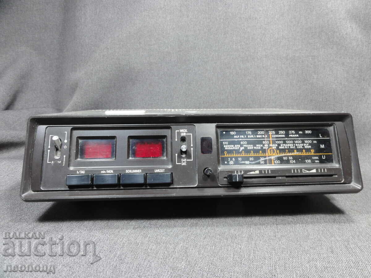 RADIO CEAS DE MASĂ RETRO VINTAGE GRUNDIG BZC STAR - 5