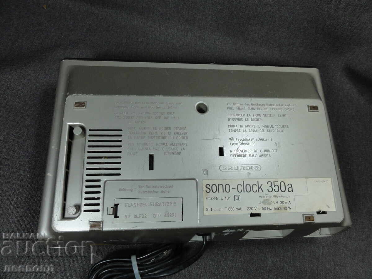 RADIO CEAS DE MASĂ RETRO VINTAGE GRUNDIG BZC STAR - 6